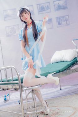 周莹躲进被子里70集